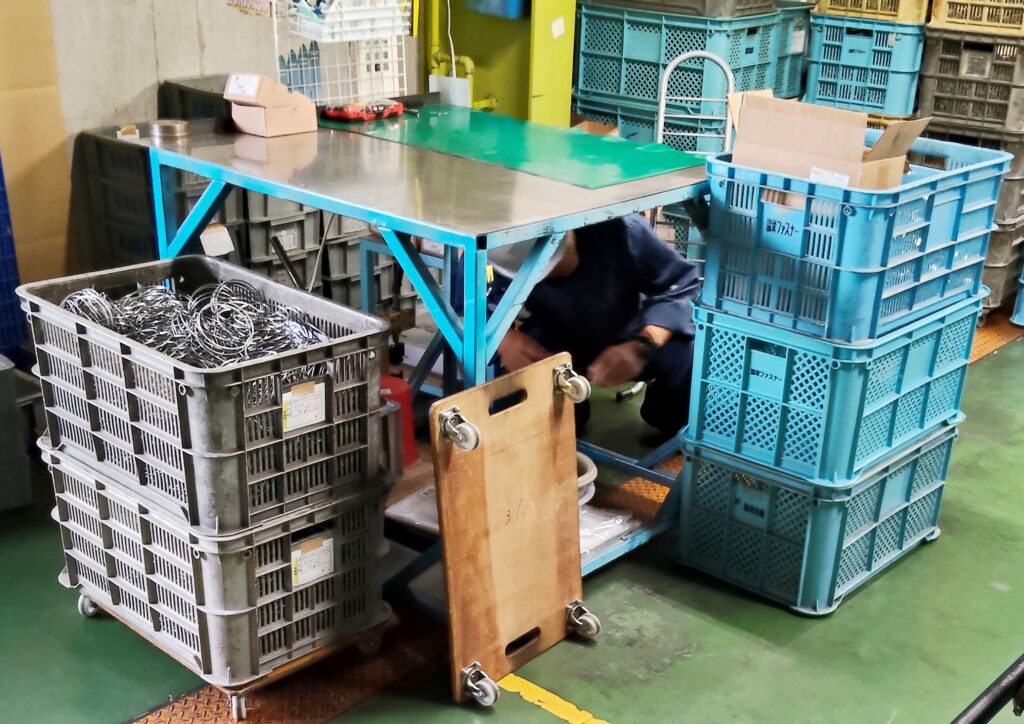 ホースクランプ,ホースバンド,開発